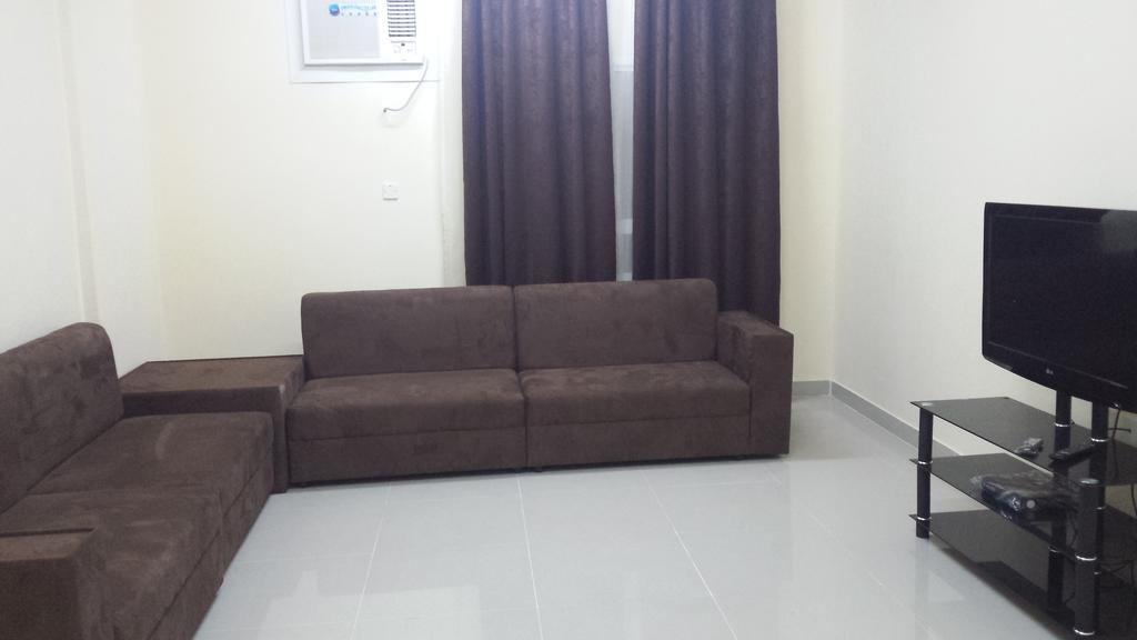 Golden Seasons Furnished Apartment ซาลาลาห์ ห้อง รูปภาพ