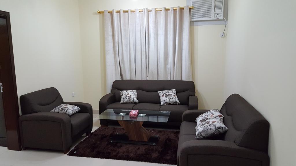 Golden Seasons Furnished Apartment ซาลาลาห์ ภายนอก รูปภาพ